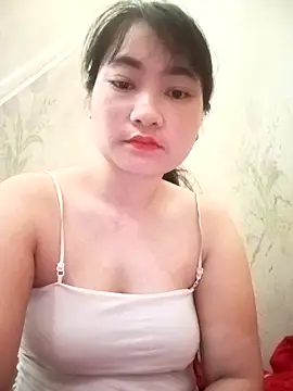 Snapshot of Linh_Hoang chatting on 06-04-26, 07:57 Linh Hoang online show from 06-04-26, 07:57