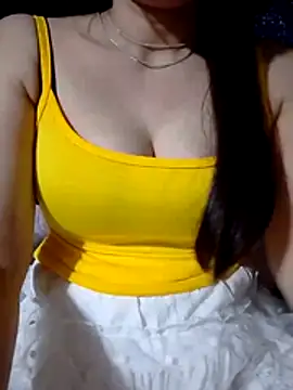 Snapshot of Mi-Naney chatting on 07-03-26, 09:21 Mi-Naney online show from 07-03-26, 09:21