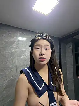 Snapshot of xx132546 chatting on 06-02-26, 04:07 xx132546 online show from 06-02-26, 04:07