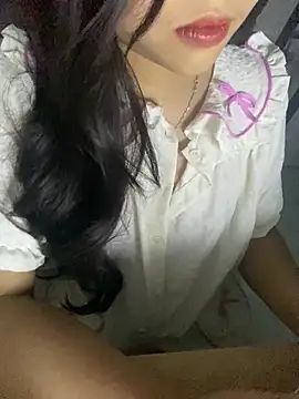 Rosecute11 online show from 04-10-26, 10:33