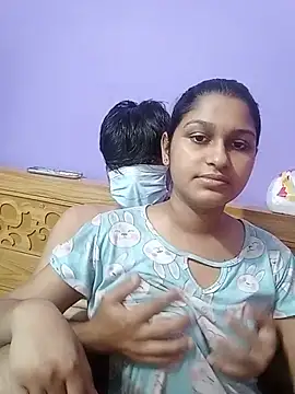Snapshot of Jerin_Couple61 chatting on 06-30-26, 02:55 Jerin Couple61 online show from 06-30-26, 02:55