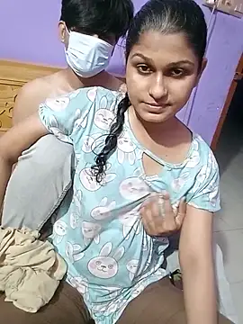 Snapshot of Jerin_Couple61 chatting on 06-02-26, 01:33 Jerin Couple61 online show from 06-02-26, 01:33