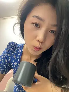 Shanshan 1267 online show from 05-24-26, 11:54