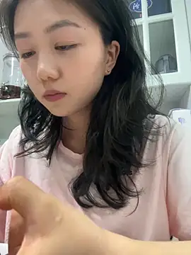 Shanshan 1267 online show from 05-13-26, 02:57