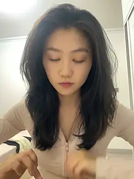 Shanshan 1267 online show from 04-17-26, 01:03