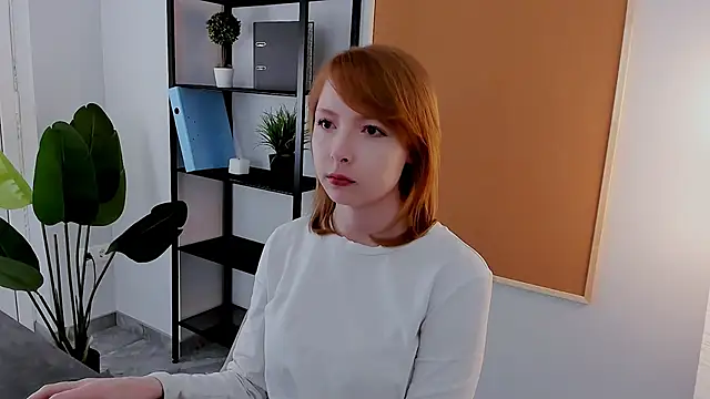 Snapshot of CherryCrushLove chatting on 04-10-26, 05:58 CherryCrushLove online show from 04-10-26, 05:58