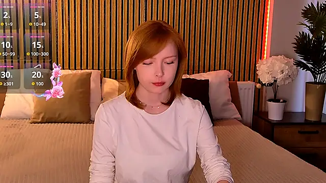 Snapshot of CherryCrushLove chatting on 05-30-26, 06:20 CherryCrushLove online show from 05-30-26, 06:20