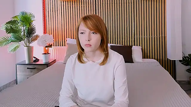 Snapshot of CherryCrushLove chatting on 04-11-26, 07:45 CherryCrushLove online show from 04-11-26, 07:45