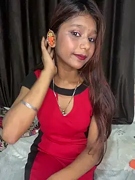 Snapshot of Cutiepie- chatting on 04-06-26, 07:37 Cutiepie- online show from 04-06-26, 07:37