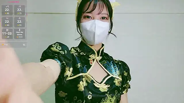 Snapshot of MISOSIRURICE chatting on 04-23-26, 01:02 MISOSIRURICE online show from 04-23-26, 01:02