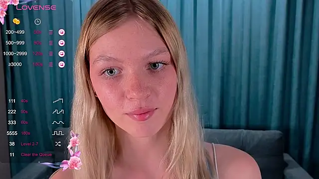 Snapshot of PatriciaaReed chatting on 06-17-26, 07:08 PatriciaaReed online show from 06-17-26, 07:08