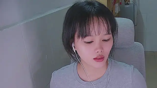 Alva xi online show from 04-10-26, 09:38