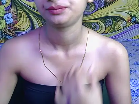 Snapshot of avni222 chatting on 04-10-26, 04:41 avni222 online show from 04-10-26, 04:41