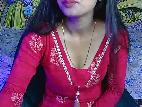 Snapshot of avni222 chatting on 05-08-26, 05:11 avni222 online show from 05-08-26, 05:11