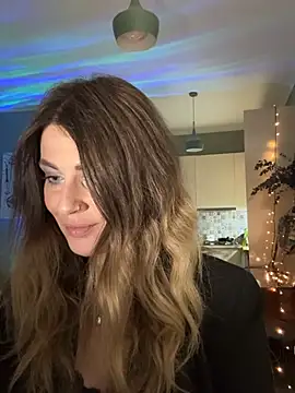 Snapshot of Rita_Tease chatting on 05-19-26, 06:26 Rita Tease online show from 05-19-26, 06:26