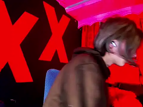 AlanFox1 online show from 05-15-26, 01:31