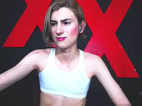 Snapshot of AlanFox1 chatting on 04-04-26, 01:28 AlanFox1 online show from 04-04-26, 01:28