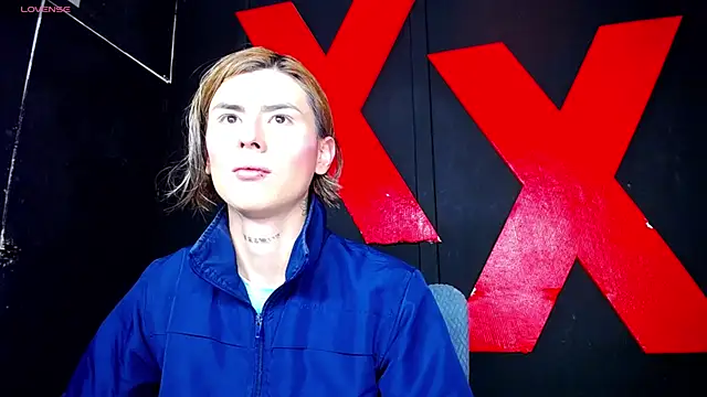 AlanFox1 online show from 04-12-26, 01:36