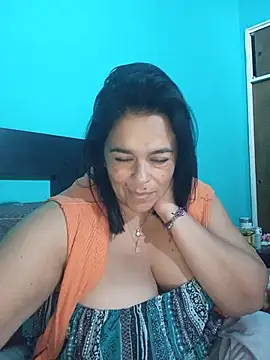 Snapshot of lucianamorocha chatting on 05-18-26, 11:26 lucianamorocha online show from 05-18-26, 11:26
