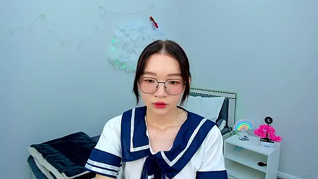 Snapshot of syuri_sun chatting on 06-03-26, 01:45 syuri sun online show from 06-03-26, 01:45