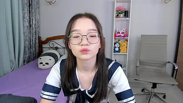 Snapshot of syuri_sun chatting on 06-25-26, 04:34 syuri sun online show from 06-25-26, 04:34