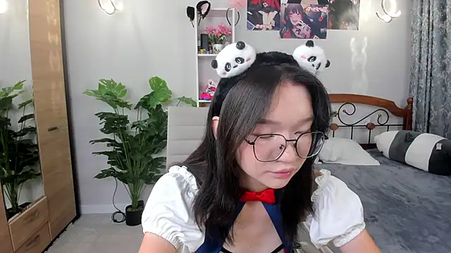 Snapshot of syuri_sun chatting on 07-23-26, 02:35 syuri sun online show from 07-23-26, 02:35