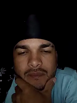 Nicolas Moncadas online show from 04-17-26, 03:42