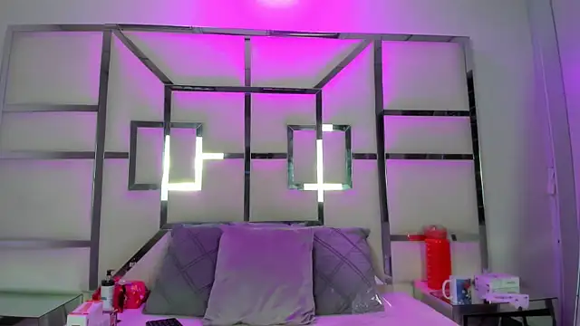 AntonelaBlaze online show from 04-22-26, 03:46