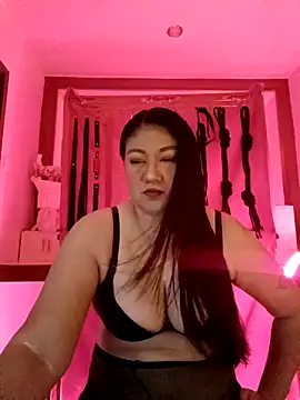 Snapshot of dominalisa chatting on 04-25-26, 11:35 dominalisa online show from 04-25-26, 11:35