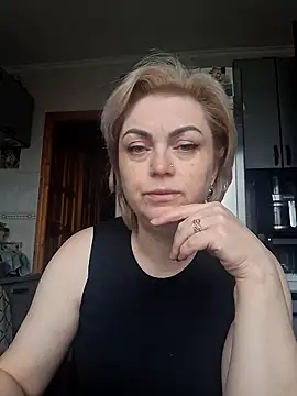 SylvieGold453 online show from 05-01-26, 02:22