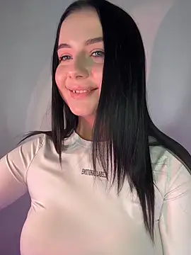 L0LA XO online show from 04-12-26, 01:47