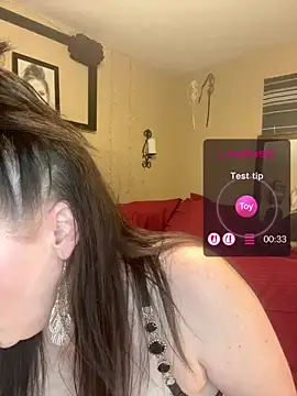 Snapshot of taylorsunshine chatting on 05-16-26, 10:20 taylorsunshine online show from 05-16-26, 10:20