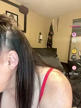 Snapshot of taylorsunshine chatting on 05-06-26, 09:52 taylorsunshine online show from 05-06-26, 09:52