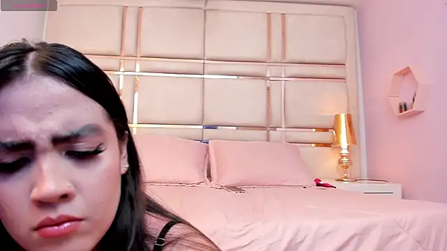 Snapshot of PaulinaFerraro chatting on 04-06-26, 07:59 PaulinaFerraro online show from 04-06-26, 07:59