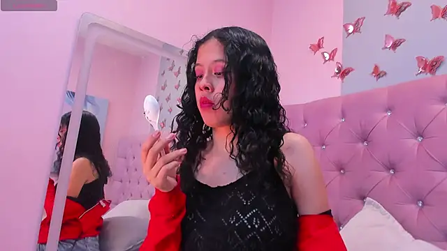 Kaira luxury online show from 05-22-26, 02:53
