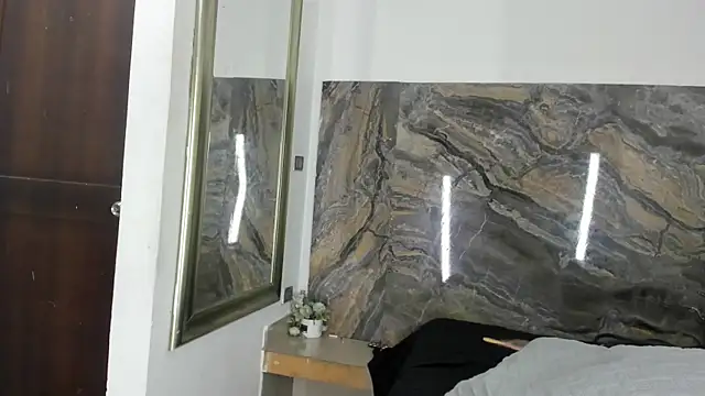 Aria skye online show from 04-16-26, 08:26