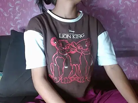 Nora81 online show from 05-01-26, 04:23