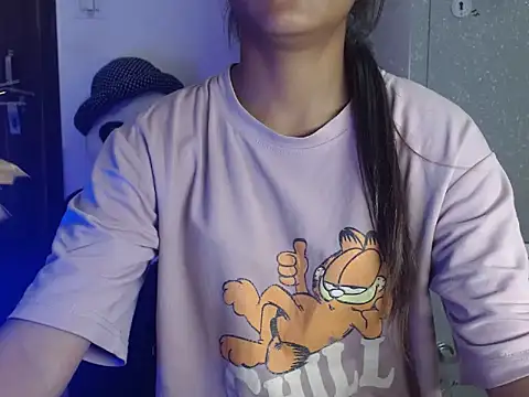 Nora81 online show from 04-18-26, 04:20