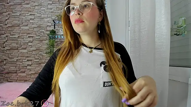 Zoe brk online show from 06-12-26, 06:49