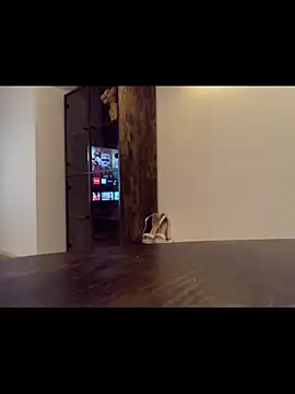 Snapshot of HotTemptation_ chatting on 04-01-26, 07:33 HotTemptation online show from 04-01-26, 07:33