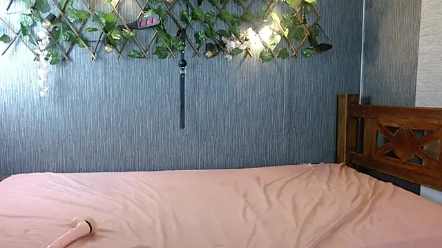 Snapshot of skinny_hot_girls_hard chatting on 04-24-26, 02:24 skinny hot girls hard online show from 04-24-26, 02:24