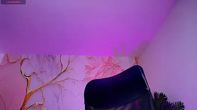 cherry latiinn19 online show from 05-12-26, 05:41