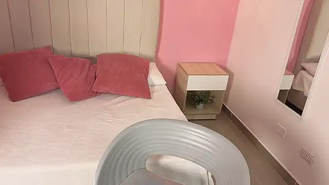 jhan vassilis online show from 04-07-26, 11:12