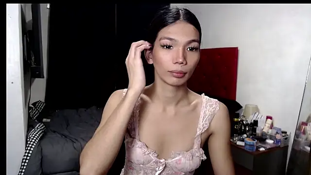 Snapshot of hikarilust23xx chatting on 05-27-26, 07:10 hikarilust23xx online show from 05-27-26, 07:10
