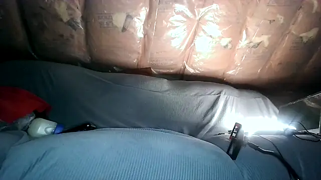 JRNBLU44 online show from 04-14-26, 06:24