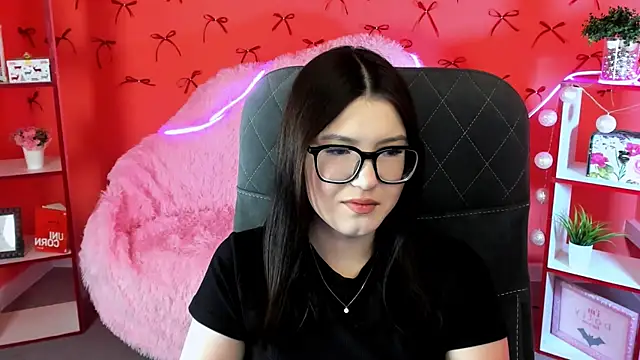 JennyGibson online show from 06-03-26, 05:08