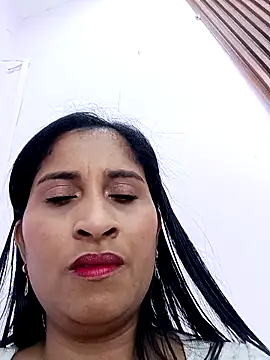 SofiaMendez1  online show from 04-09-26, 04:24