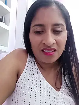 Snapshot of SofiaMendez1_ chatting on 04-30-26, 08:57 SofiaMendez1 online show from 04-30-26, 08:57