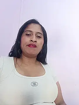 Snapshot of SofiaMendez1_ chatting on 05-22-26, 03:21 SofiaMendez1 online show from 05-22-26, 03:21