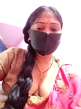Snapshot of Pinki-girl chatting on 05-03-26, 06:29 Pinki-girl online show from 05-03-26, 06:29
